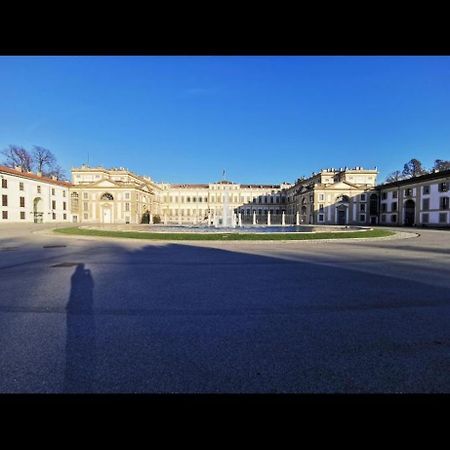 Apartamento La Casa Di Greta Monza Exterior foto